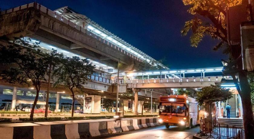 Pannapat Place Bangkok Zewnętrze zdjęcie